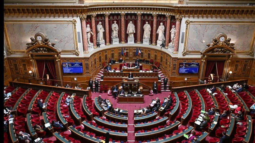 France Bans Social Media for Children Under 15